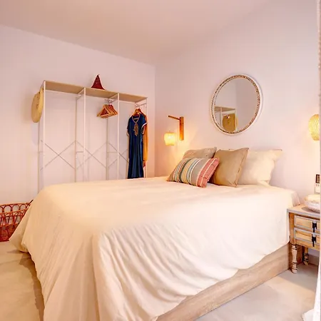 Old Town, Historic Townhouse, Rooftop And Courtyard Estepona