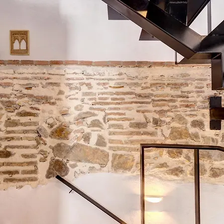 Old Town, Historic Townhouse, Rooftop And Courtyard * Εστεπόνα